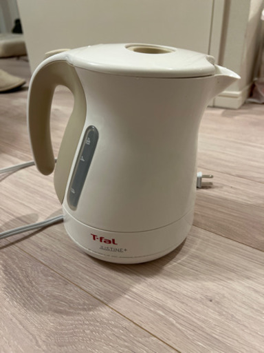 ティファール 電気ケトル クリーム色