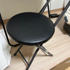 ニトリ 折りたたみチェア ブラックの画像