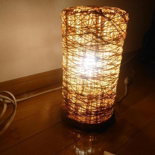 ナイトランプ照明器具