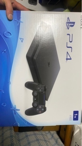 PS4 1TB とヘッドフォン　今日まで。引取は25000