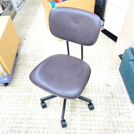 4/4【ジモティ特別価格】関家具 デスクチェア PVC ブラウン 家具 ワーキングチェア