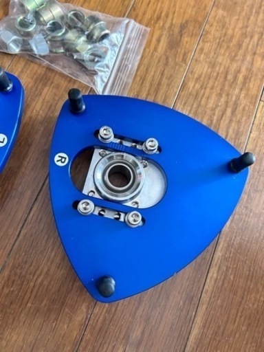 GC8インプレッサフロント用ピロアッパー