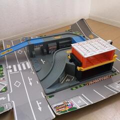 トミカ（トミカタウン、洗車場、駐車場）の画像