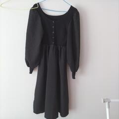 秋冬ワンピース　Mサイズ