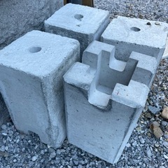 基礎石　diy  2×4  宇都宮に取りに来られる方限定
