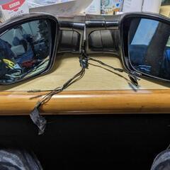車のミラー