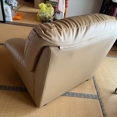 1人用ソファー　ベージュの画像