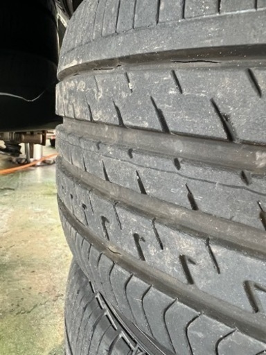 225/50r17 夏タイヤ　バリ溝　4本　ダンロップ