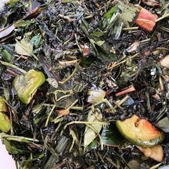 野草酵素ジュースを作った時に出た野草をあげます