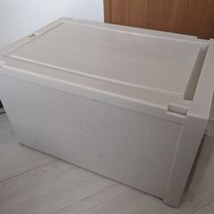 衣装ケース2つ★無料★練馬区の画像