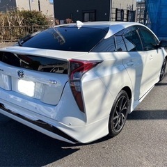 マイカーローン(低金利1.6%〜)から自社ローンまで取り扱い中♪ 　50プリウス　Sセーフティ♪　　お問い合わせ大歓迎です♪！の画像