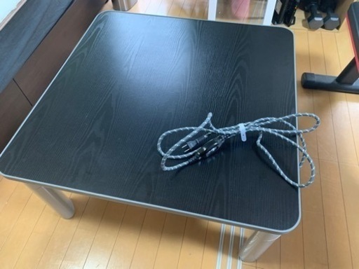 こたつ（布団付き）　本体だけでも可