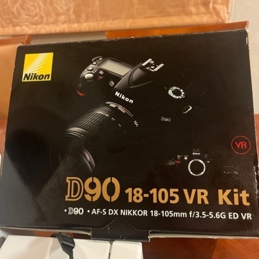 Nikon D90 AF-S DX18-105G VRレンズキット