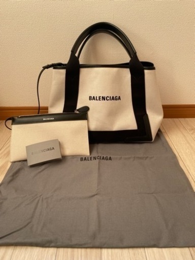 バレンシアガ　バック