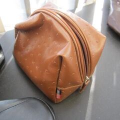 アンティーク風のカメラバック大量出品の画像