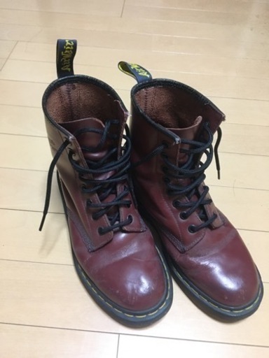 ドクターマーチン(赤)23.5cm8ホール