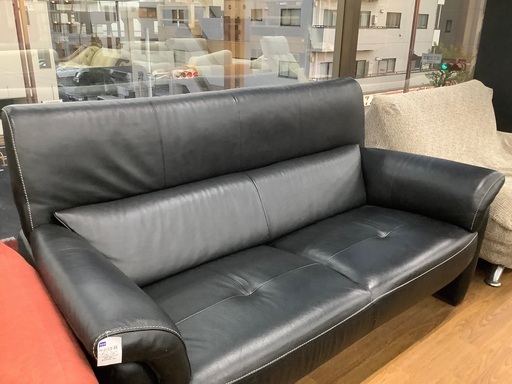 Karimoku 2人掛けソファ　入荷いたしました！