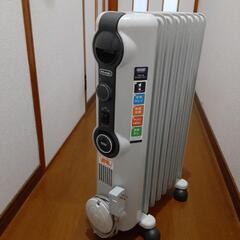 購入者様決定しました。デロンギオイルヒーター　説明書無し