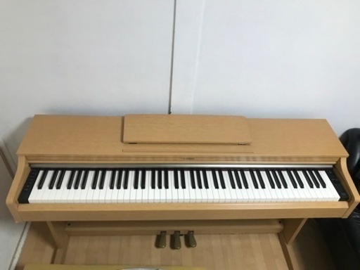 電子ピアノ