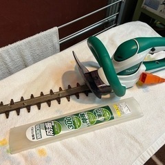 ■マキタ 生垣バリカン MUH305 植木バリカン■makita...