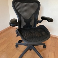 ハーマンミラー　アーロンチェア