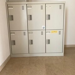6人用ロッカー