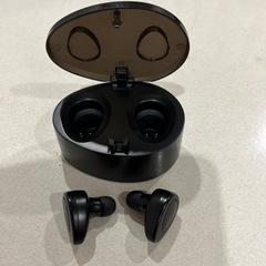 ワイヤレスイヤホン