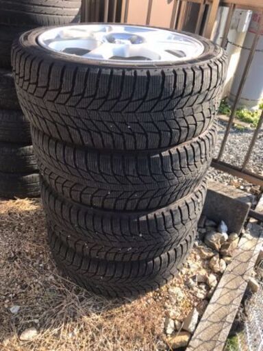 取付に行きます。ほぼ新品スタッドレスタイヤ＋アルミセット　215/45-17インチ