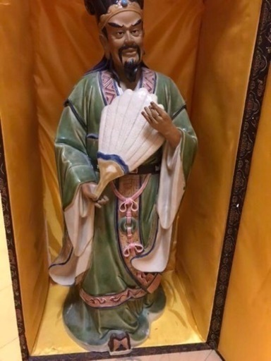 諸葛亮孔明　陶器製人形