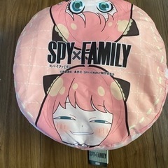 スパイファミリー　アーニャクッション
