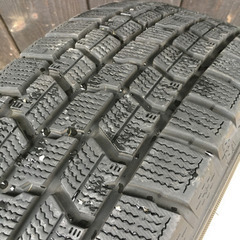 グッドイヤー バリ山 アイスナビ7 2021年製　2本195/65R15 スタッドレス　プリウス　ノアの画像