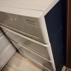 衣装ケースの画像