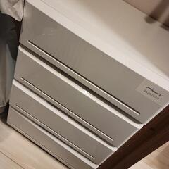 衣装ケースの画像