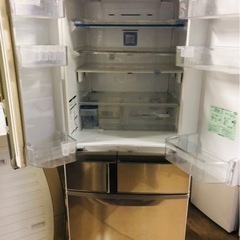 905 三菱 おしゃれレトロ5ドア冷蔵庫 455L 右開き シャンパンロゼ 国産 Amazon | 三菱冷蔵庫 ロゼシャンパン 観音開き 520L MR-RX52T-N | 三菱