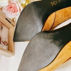 DIANAのパンプスの画像