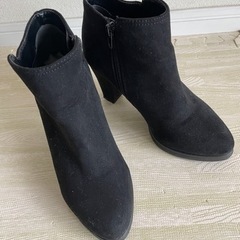 【美品】EVOJ /イーボル　ILIMA 　 ショートブーツ　サイズ23.5cmの画像