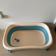 折りたたみ式ベビーバス(クッション付き)