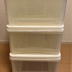 プラスチック衣装・収納ケース