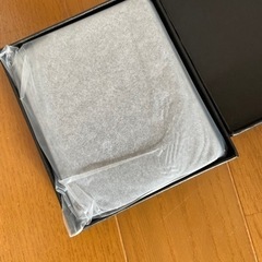 【新品未使用】財布 メンズ 2つ折り 本革 オイルドレザー コンパクト 二つ折り財布 BOX型小銭入れ RFID＆磁気スキミング防止 薄い 小さい 一流 の 財布 職人 が 作る ミニ財布 小さい財布 男女兼用 の画像