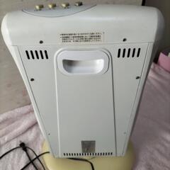 値下げします。カーボンヒーターです!の画像