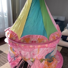 【100円】お姫様テントの画像