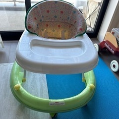 smart angleの歩行器「エンジョイウォーカーステップ」の画像