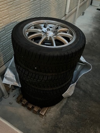 PIRELLI アイスコントロール　スタッドレス 215/55/R17