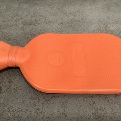 200円　湯たんぽ　ダンロップ製ゴム製湯たんぽの画像