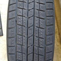 【値下げ】ＤＵＮＬＯＰスタッドレスタイヤ 215/60R16 95Q