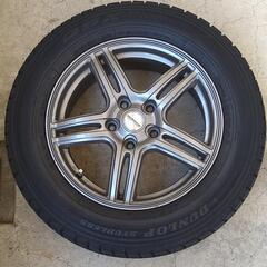 【値下げ】ＤＵＮＬＯＰスタッドレスタイヤ 215/60R16 95Q