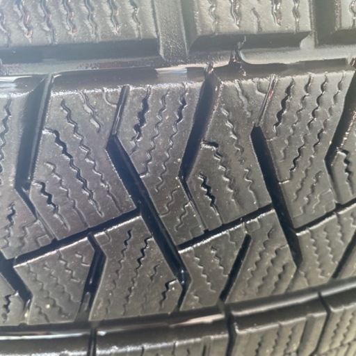 スタッドレスタイヤ　ホイール付き　PIRELLI 4本セット