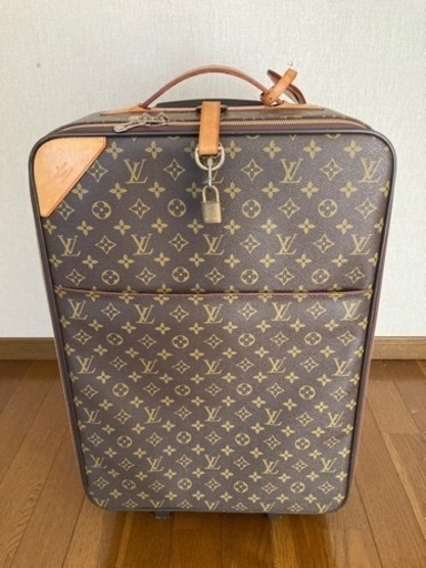 ヴィトンのトランク　ギャランティカード無し