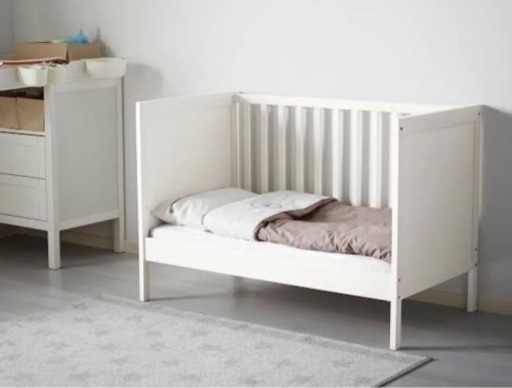 IKEA SUNDVIK  スンドヴィーク  ベビーベッド