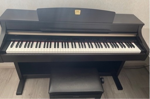 電子ピアノ